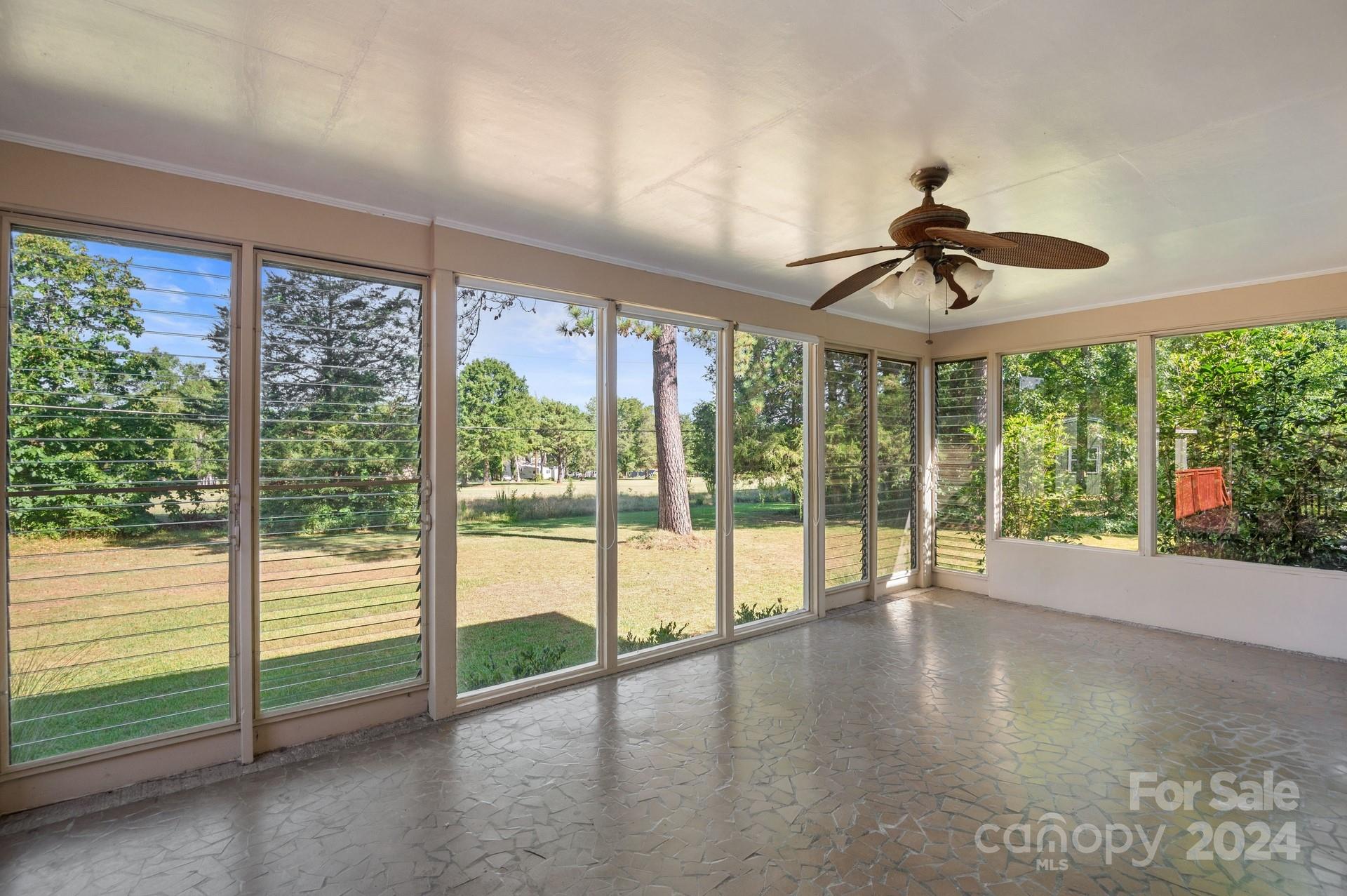 Country Club Estates - Residential