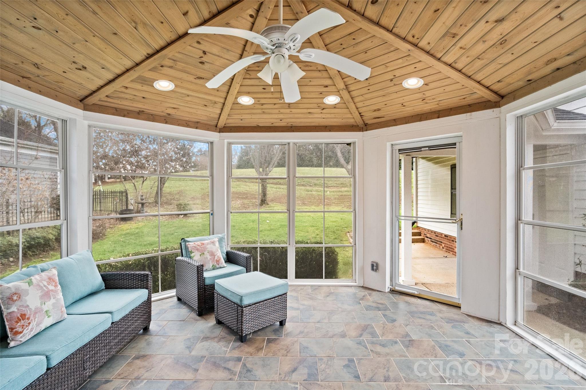 Beverly Crest - Residential