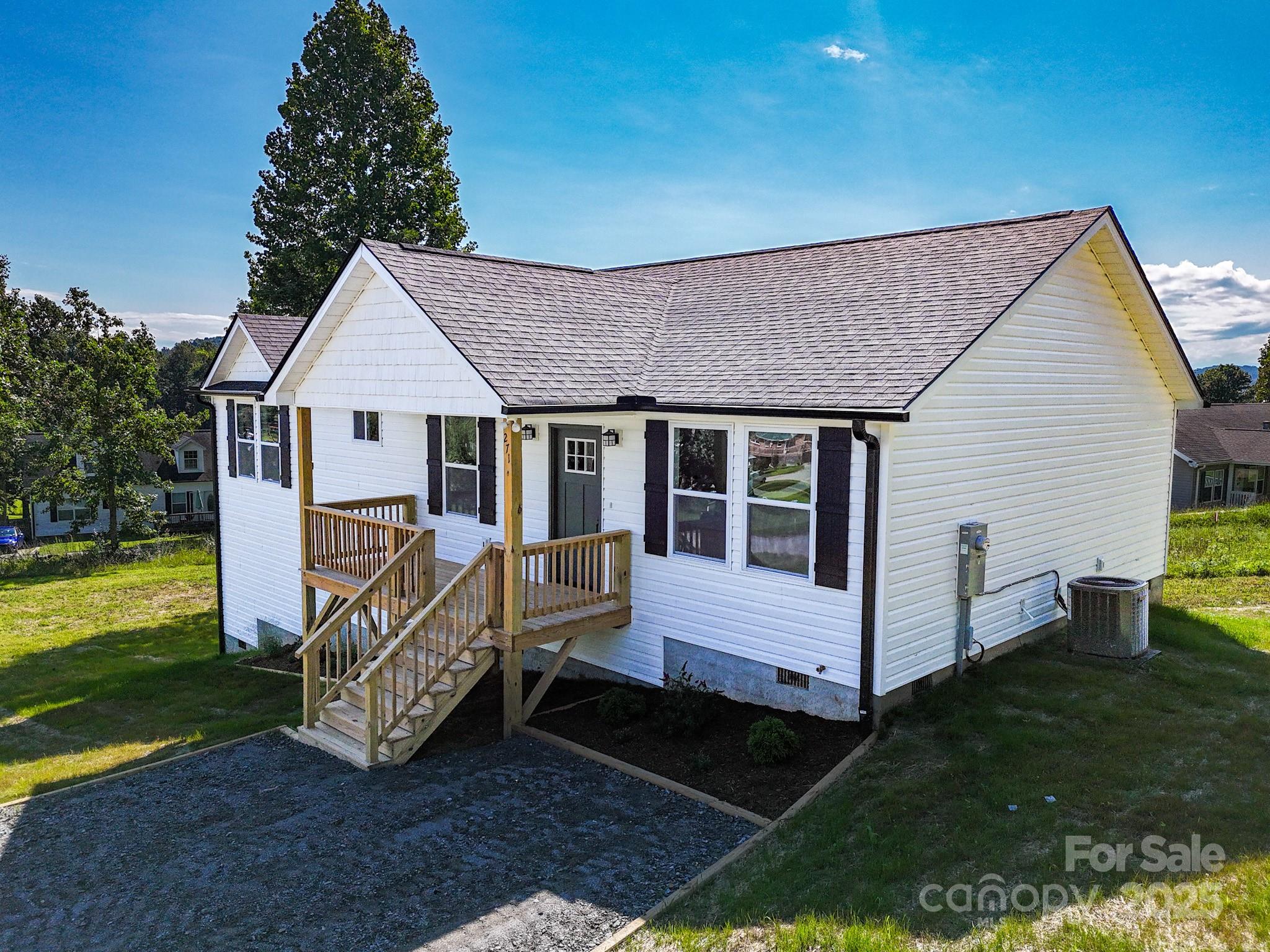 271 Freeman Place Trail