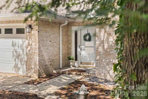 Photo of 113 Laura Trace, Hendersonville, NC 28792 (MLS # 4424959)