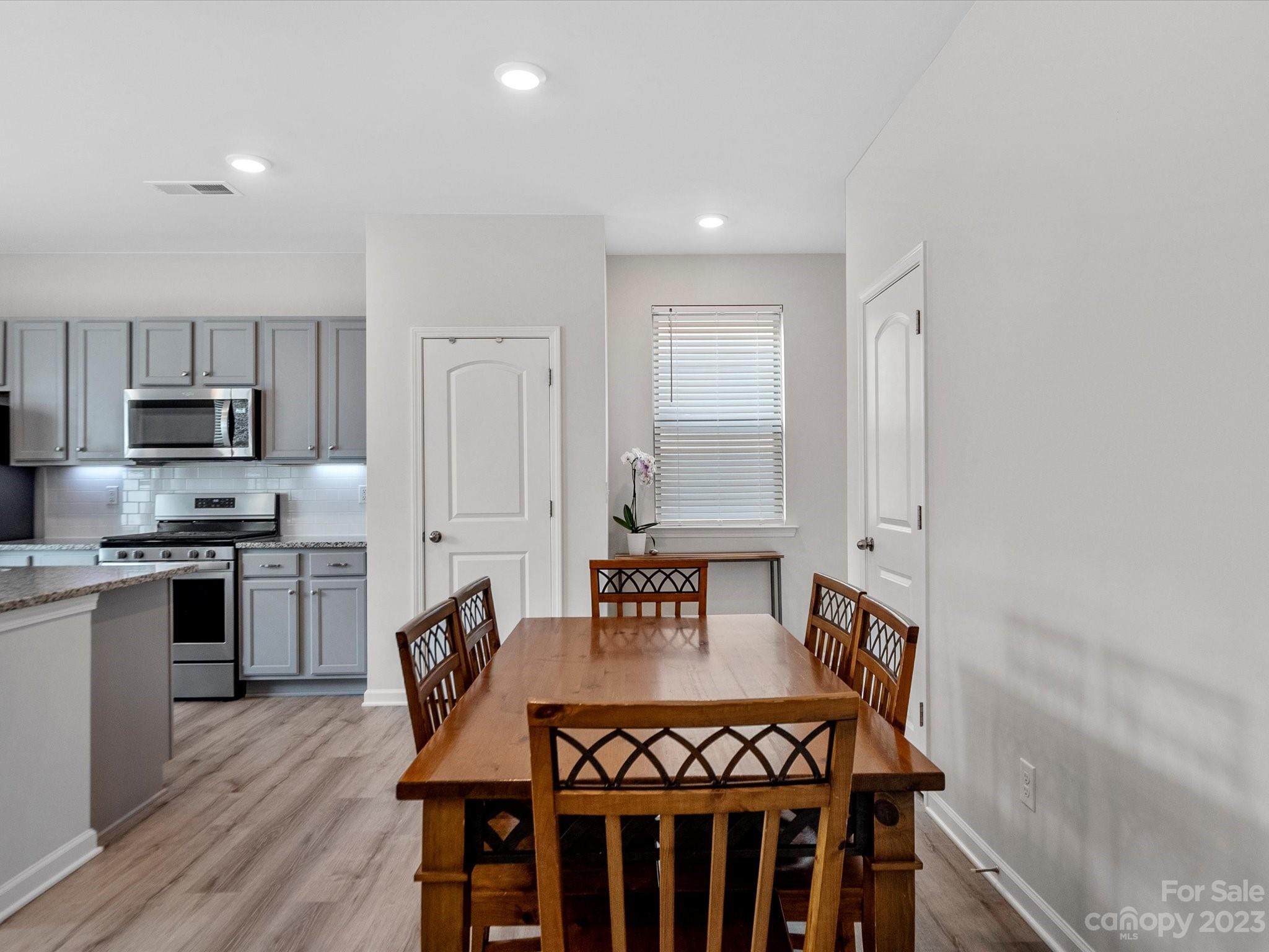 Weddington Pointe - Residential