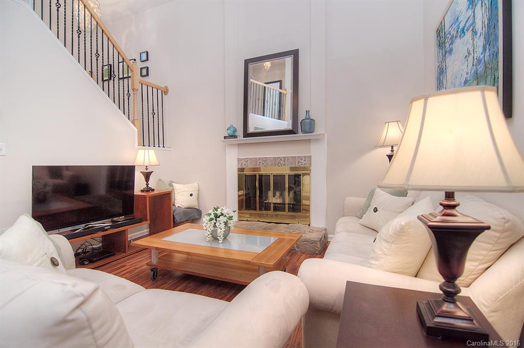 Tega Cay - Residential