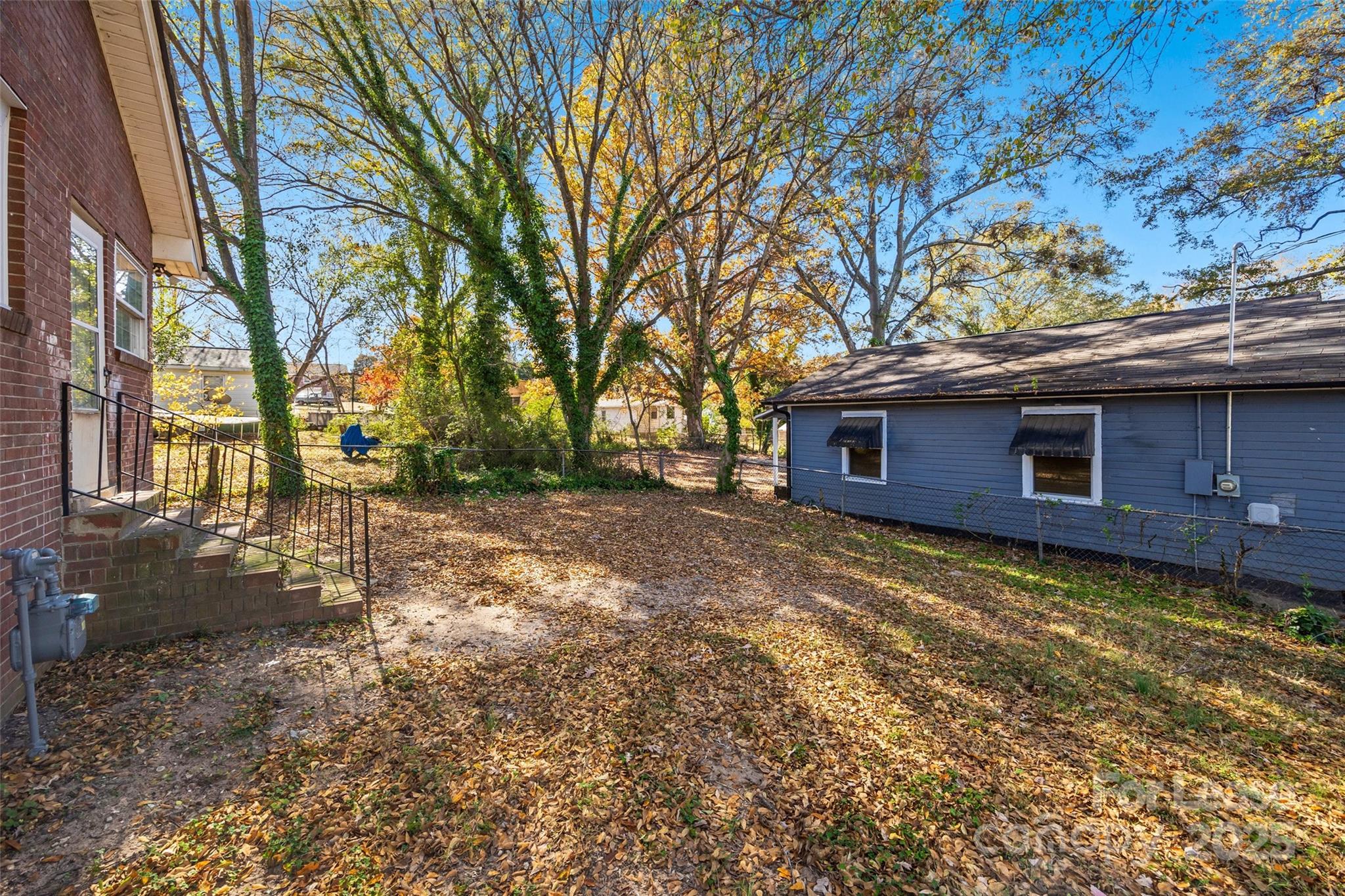 Unknown - Residential Lease