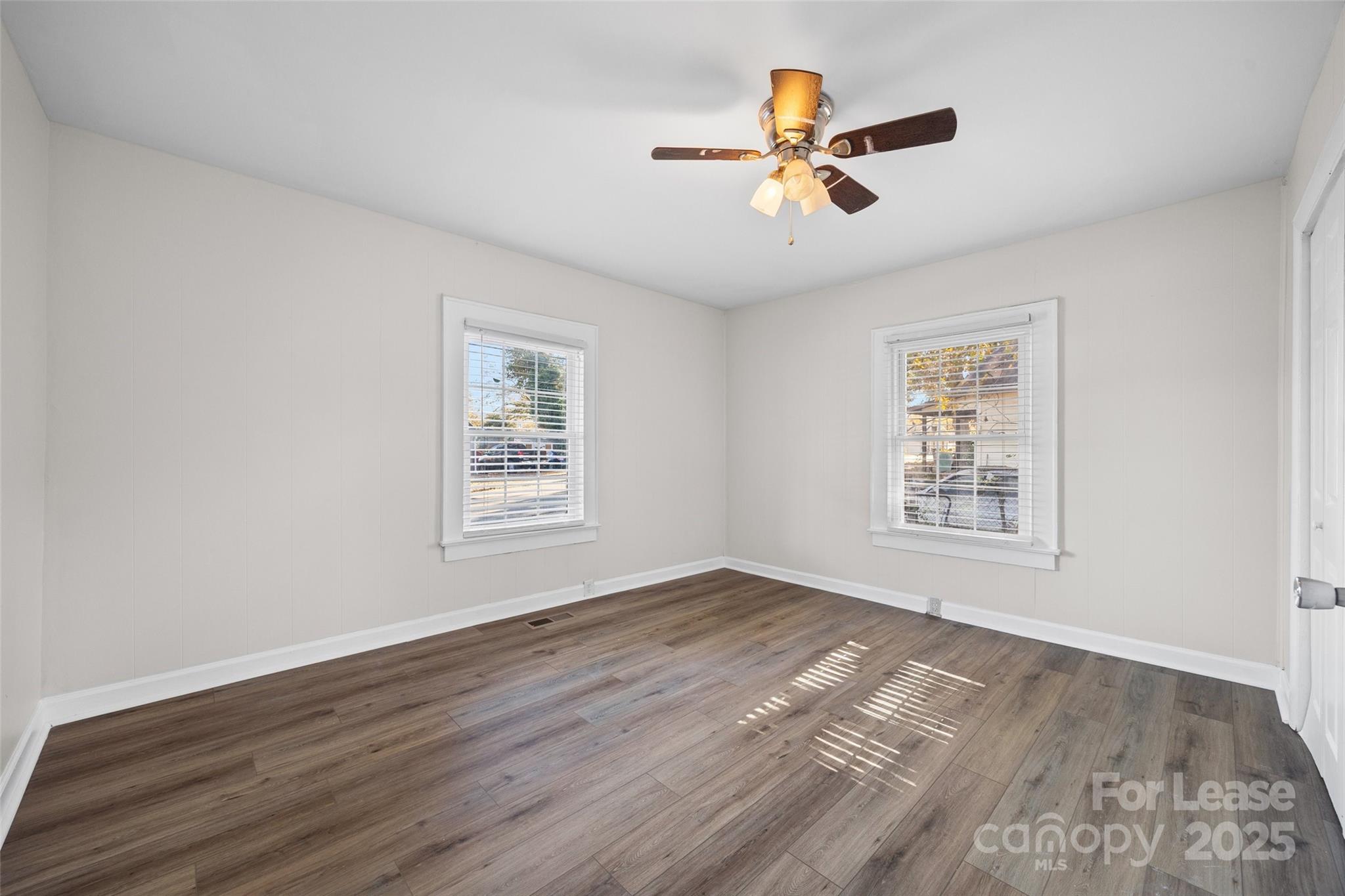 Unknown - Residential Lease