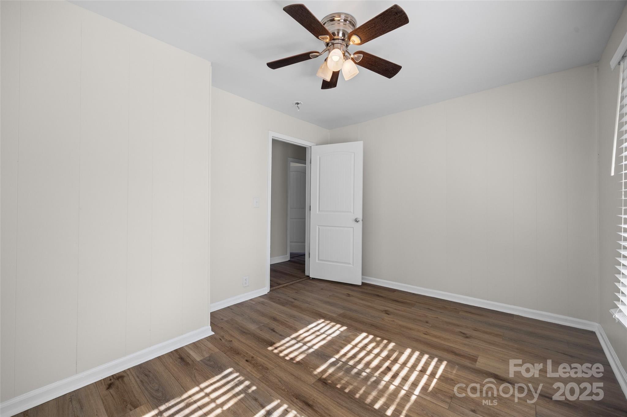 Unknown - Residential Lease