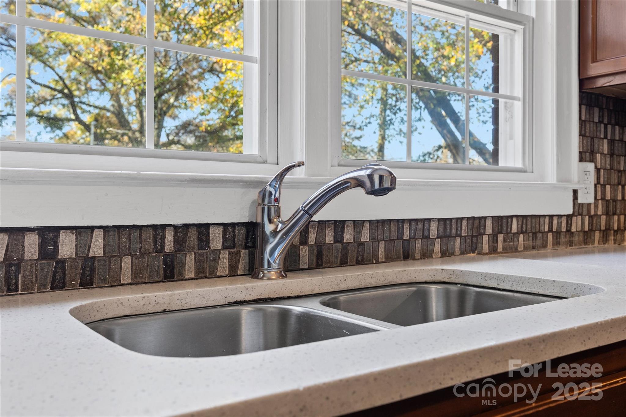 Unknown - Residential Lease