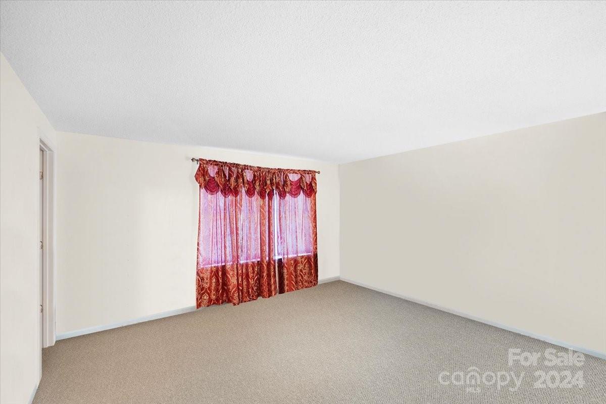 Steele Oaks - Residential