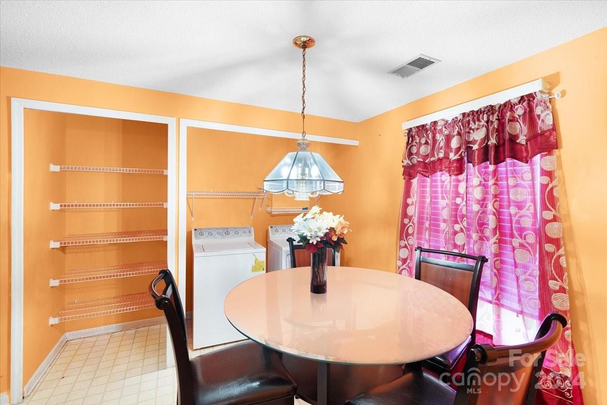 Steele Oaks - Residential