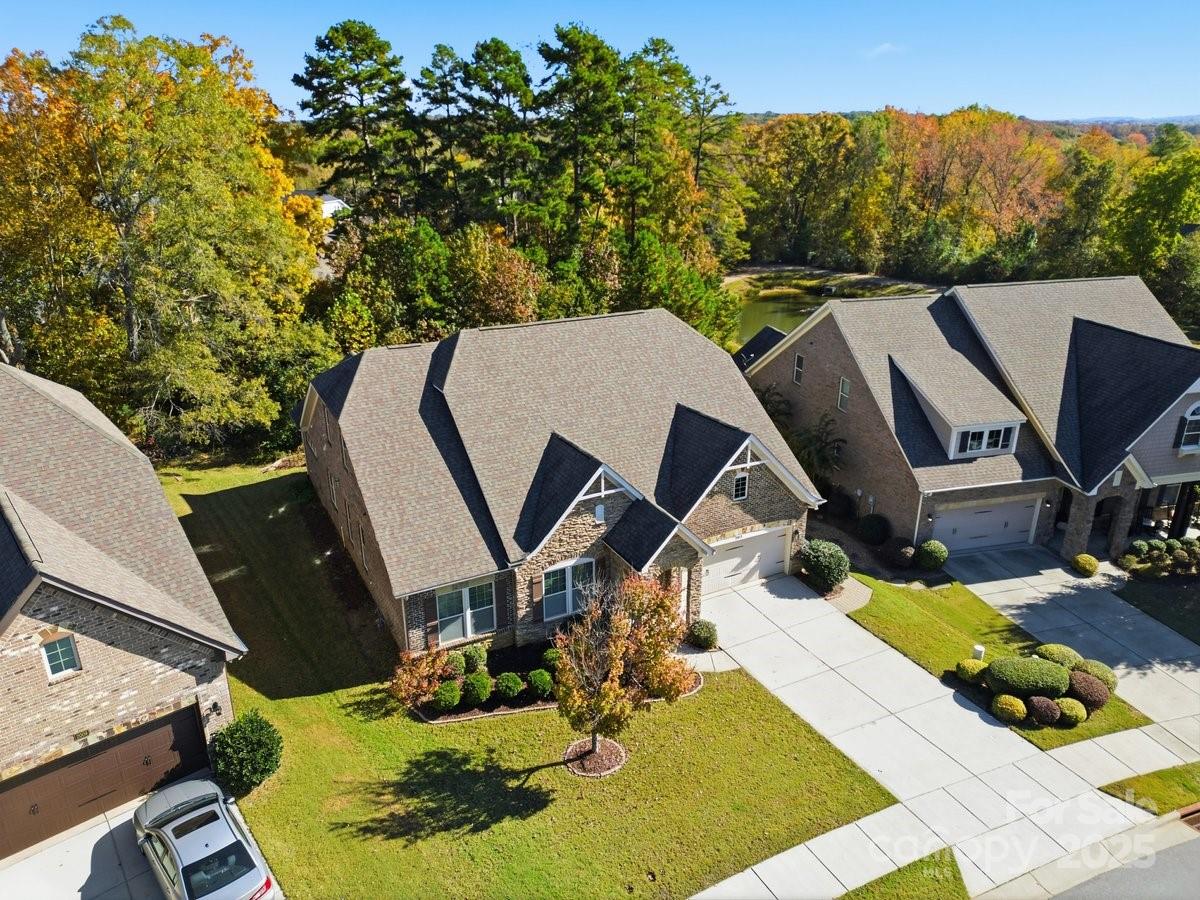 The Arbors at Blanchard Farms - Residential