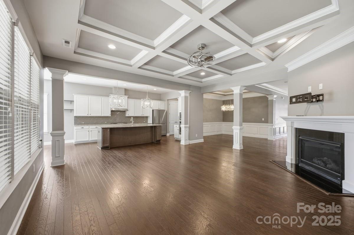 The Arbors at Blanchard Farms - Residential