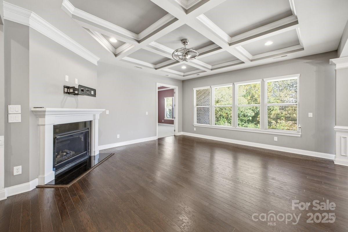 The Arbors at Blanchard Farms - Residential
