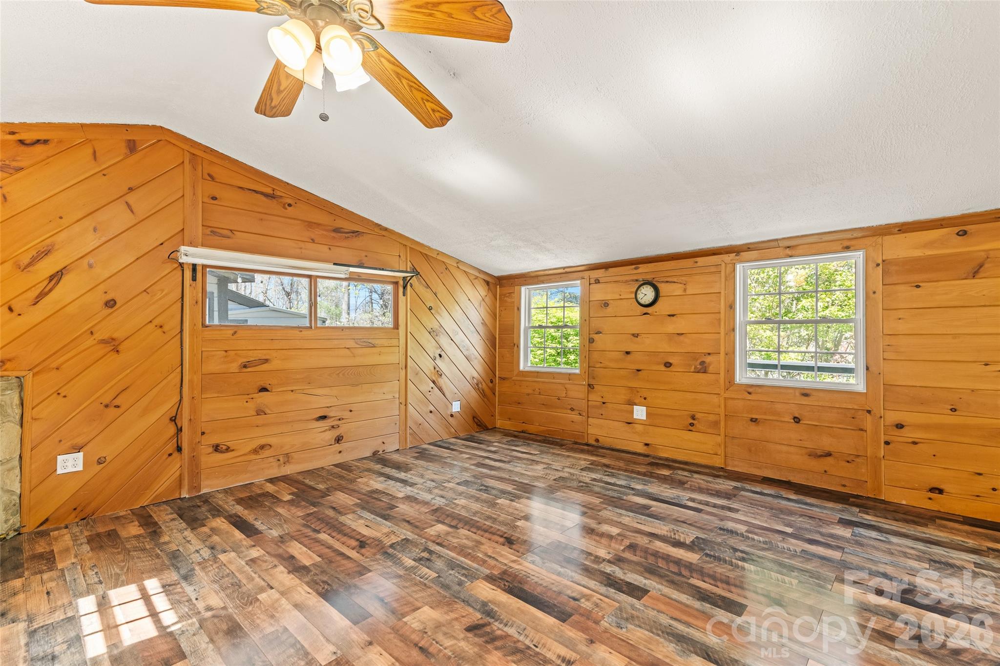 Mountain Shadows - Residential