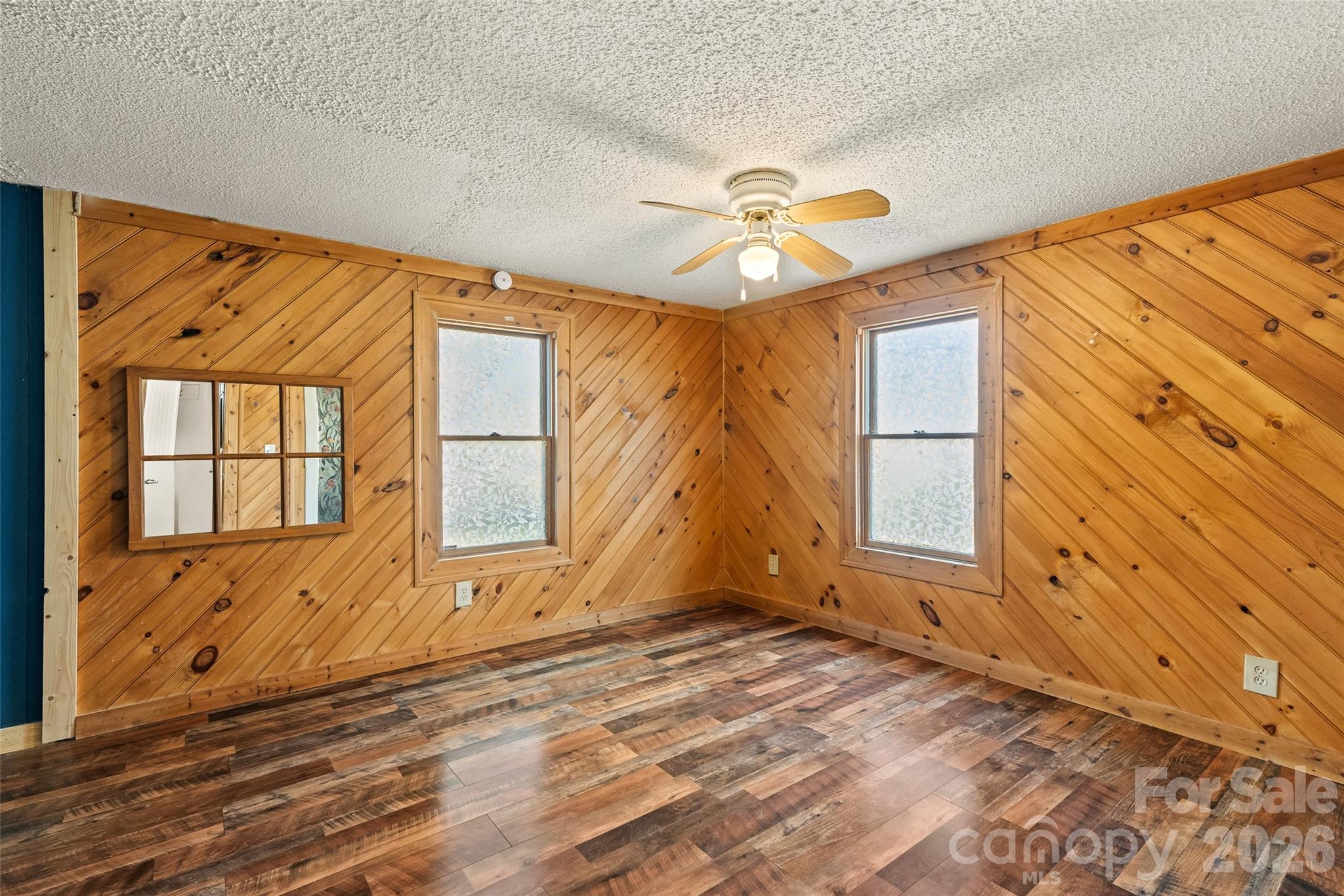 Mountain Shadows - Residential