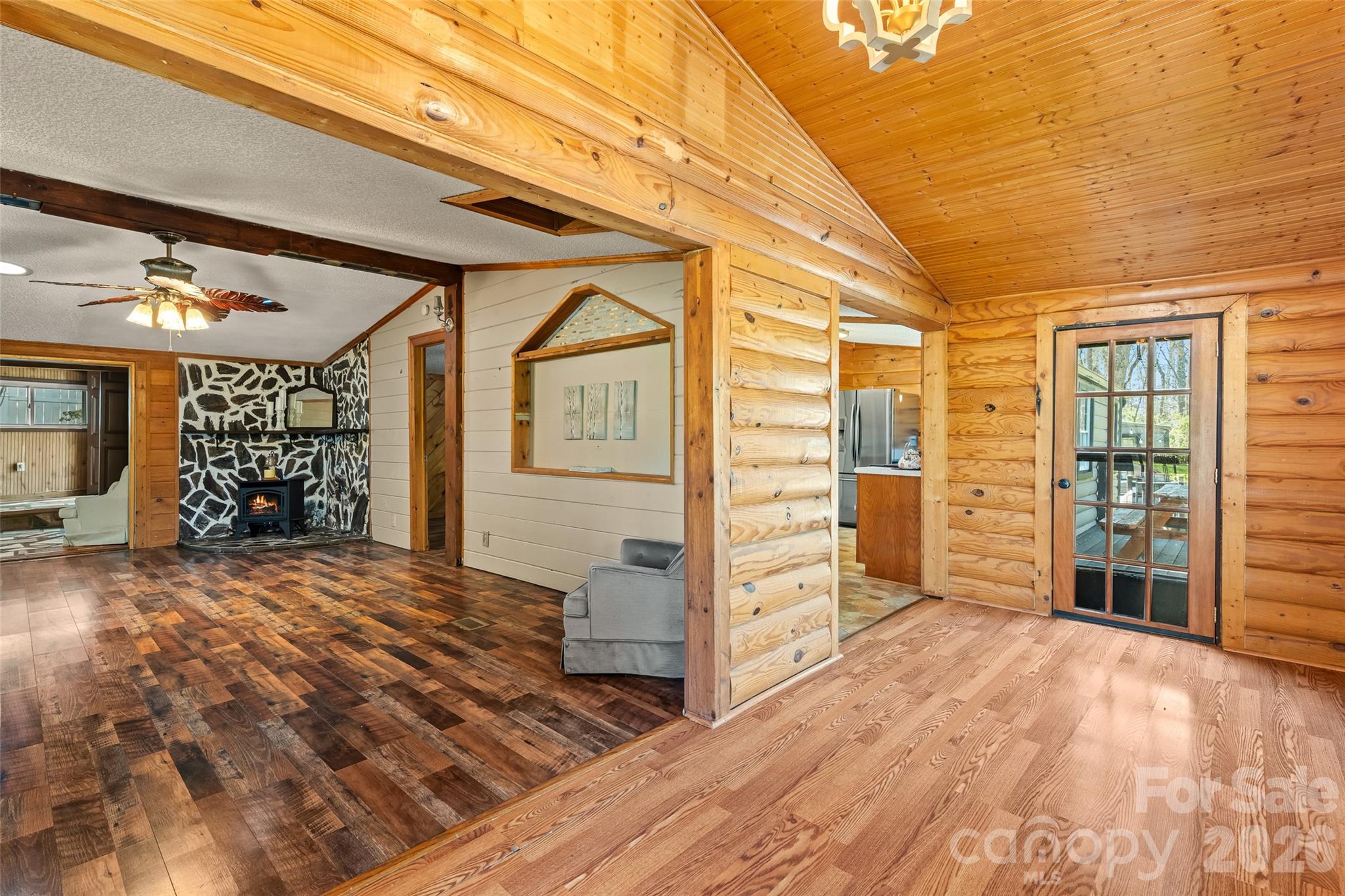 Mountain Shadows - Residential