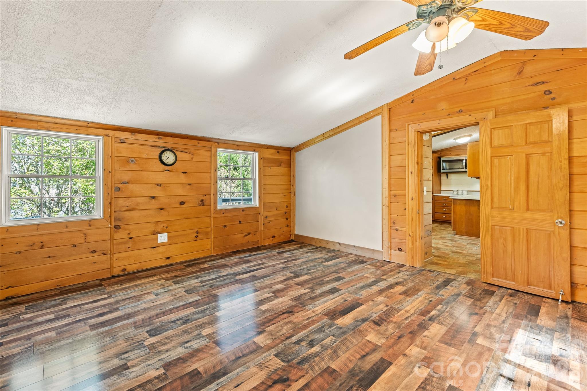 Mountain Shadows - Residential