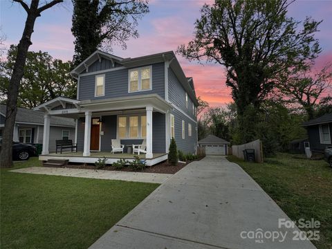 2315 Dundeen Street Charlotte NC 28216