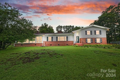 Photo of 4750 Mount Pleasant Road, Concord, NC 28025 (MLS # 4157178)