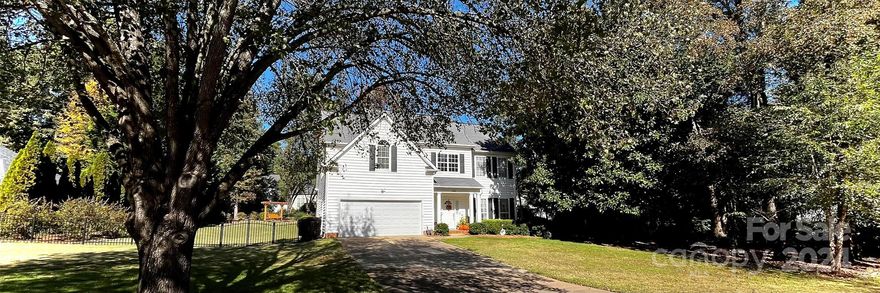 Beautiful, well-maintained home in an established neighborhood with mature trees and large lots in Mint Hill just 20 minutes from uptown Charlotte.  Features include custom built-in cabinets in the main bedroom, renovated pantry and storage, and professional landscaping including mature blueberry bushes, herbs, flower gardens, and manicured stone surroundings.  Also new since last purchase: HVAC, black aluminum fenced backyard, gray flake epoxy flooring and fresh paint in the garage, new water heater, new refrigerator, and new microwave.  Enjoy the serene backyard surroundings while sitting on the spacious back deck.  Great space for entertaining guests and nature watching.  Don’t miss out, come see this beautiful home while it is still available!
