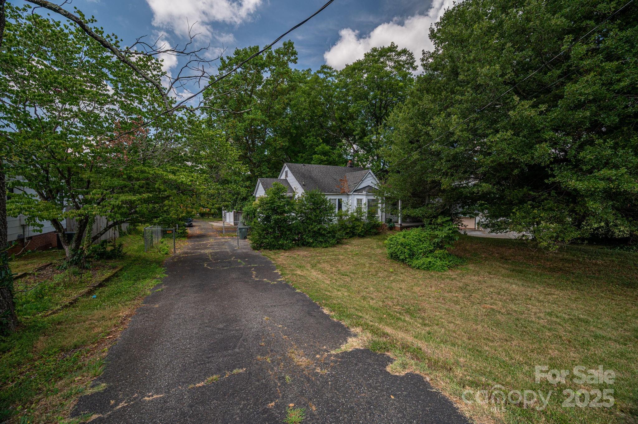 1109 Union Road