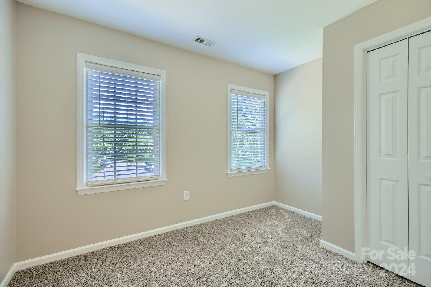 Lantern Green - Residential