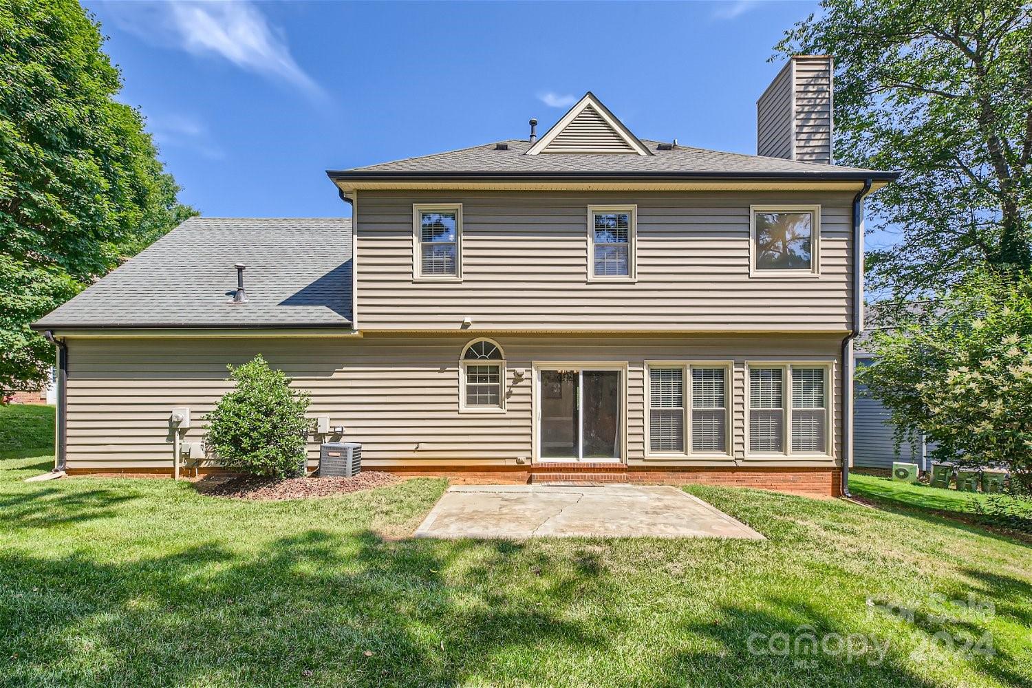 Lantern Green - Residential