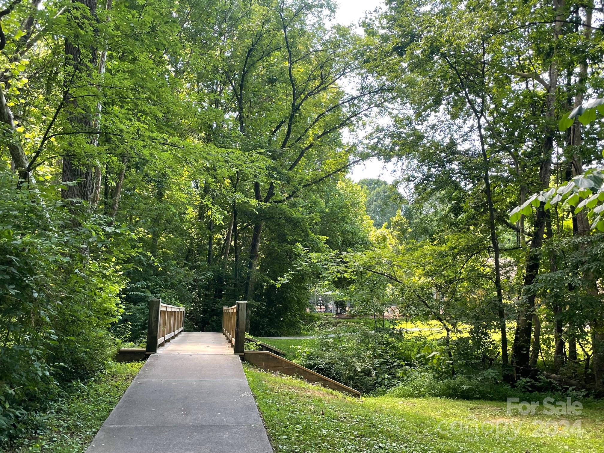 Lantern Green - Residential