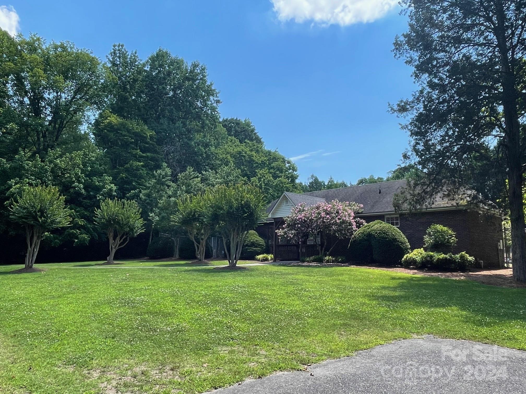 Lantern Green - Residential