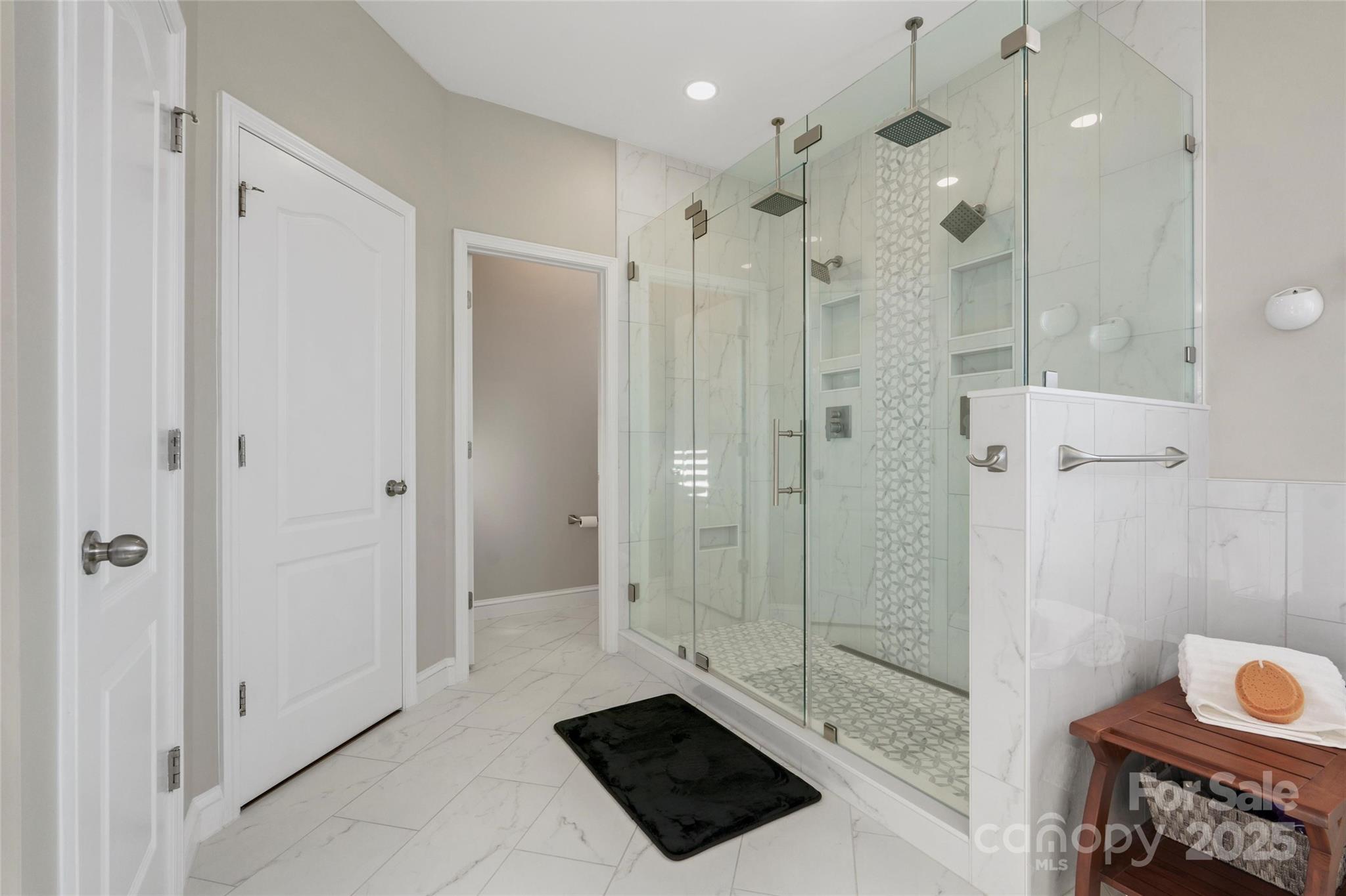 The Retreat at Rayfield - Residential