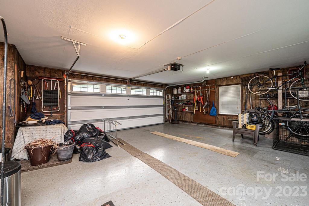 Mineral Springs - Residential