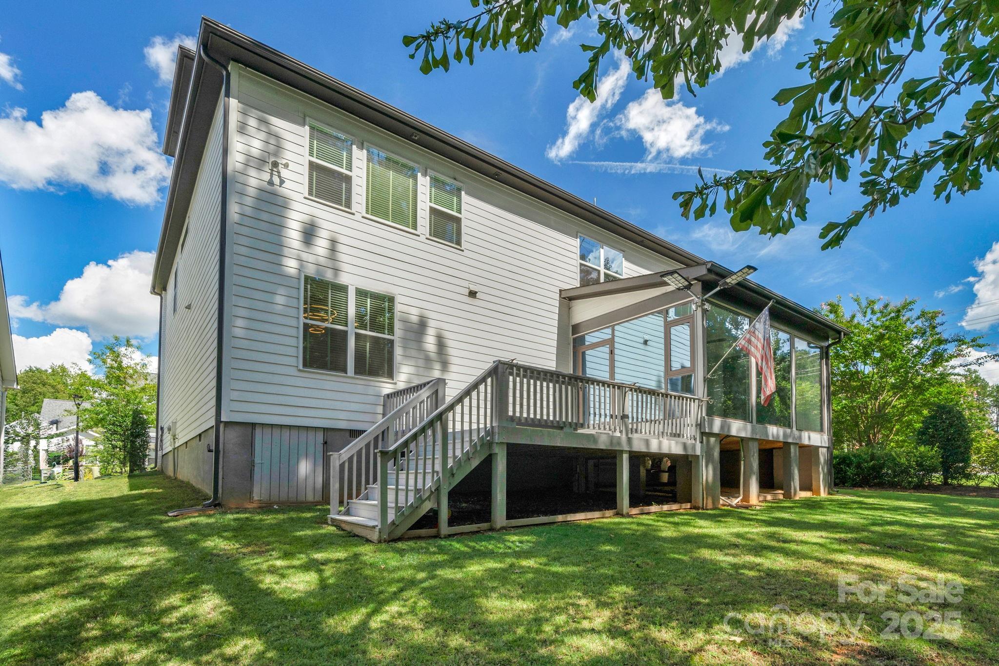 Hawk Haven - Residential