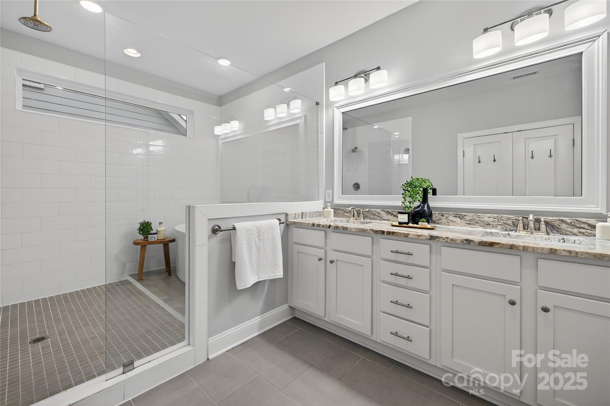 Hawk Haven - Residential