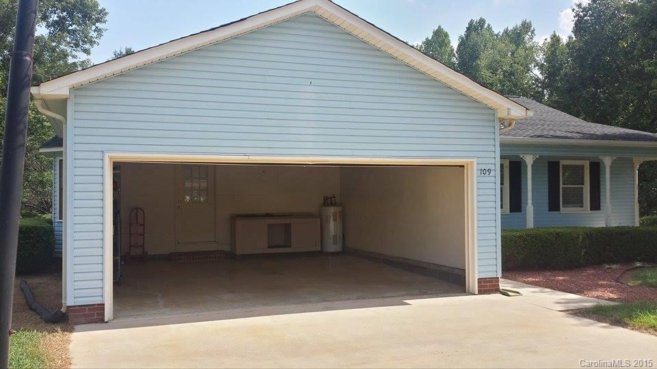 Country Acres - Residential
