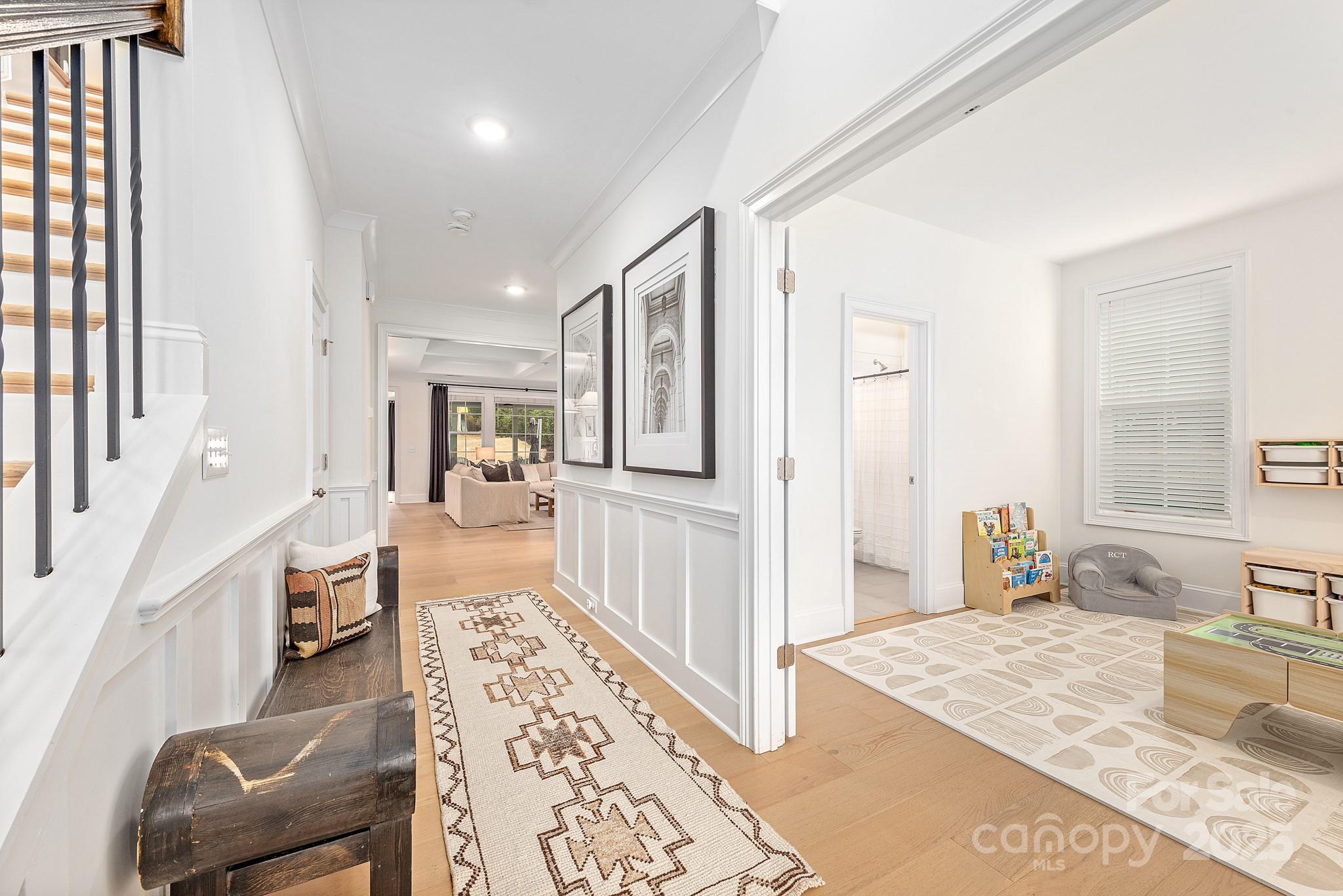 6931 Providence Lane W