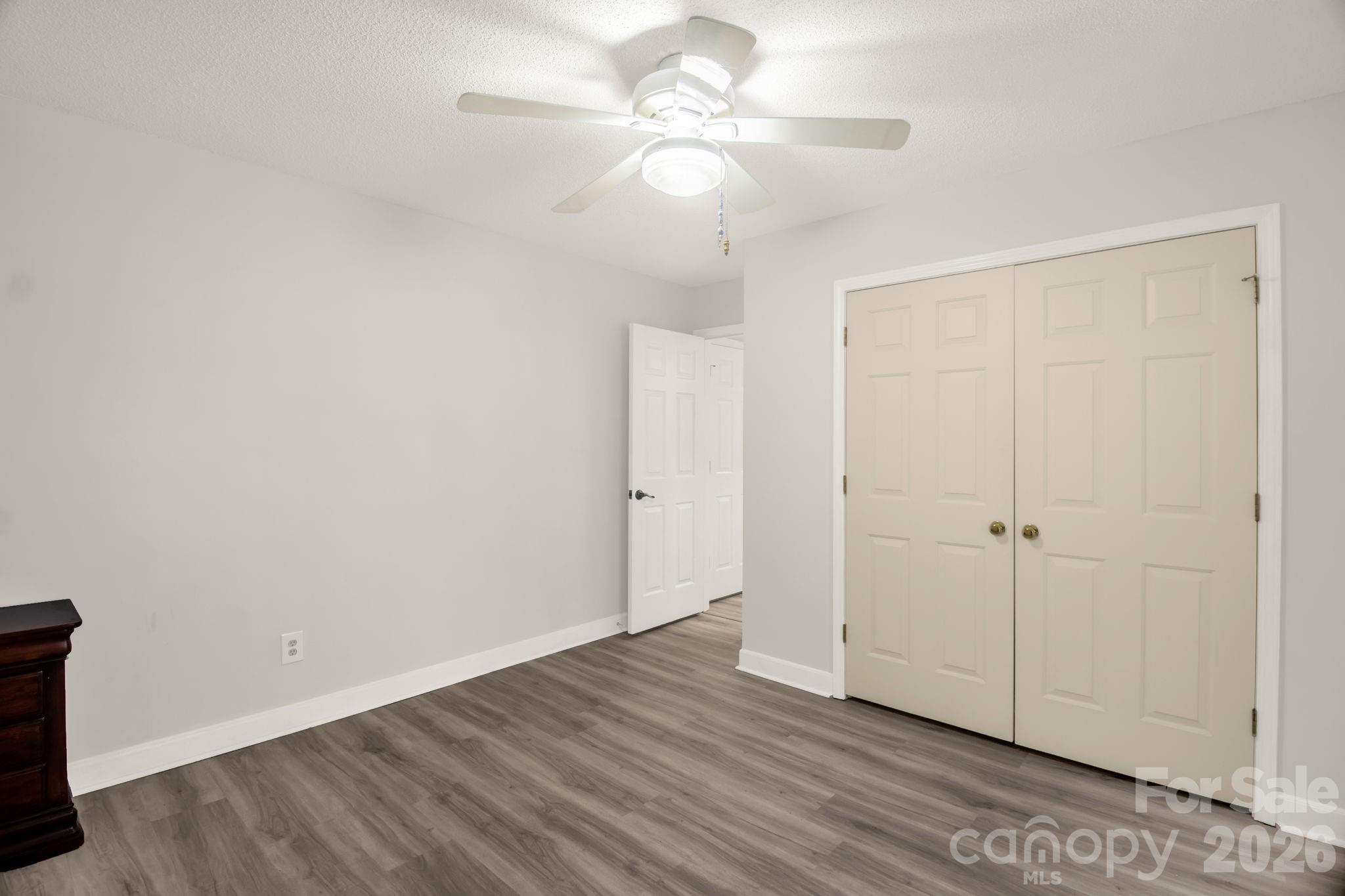 Sundown Valley - Residential