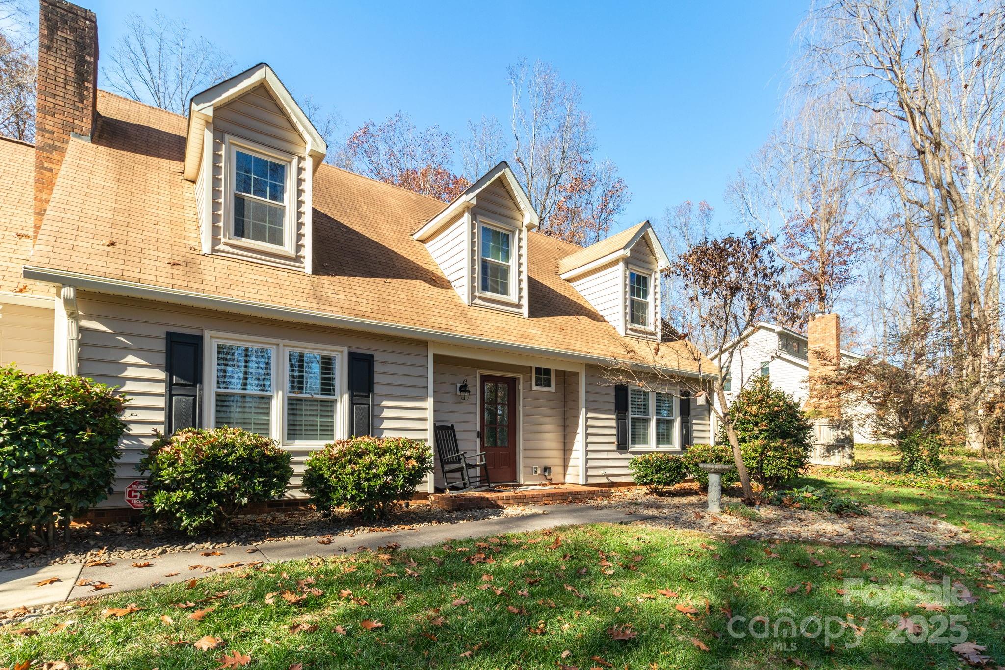 438 Valley meade Drive 43