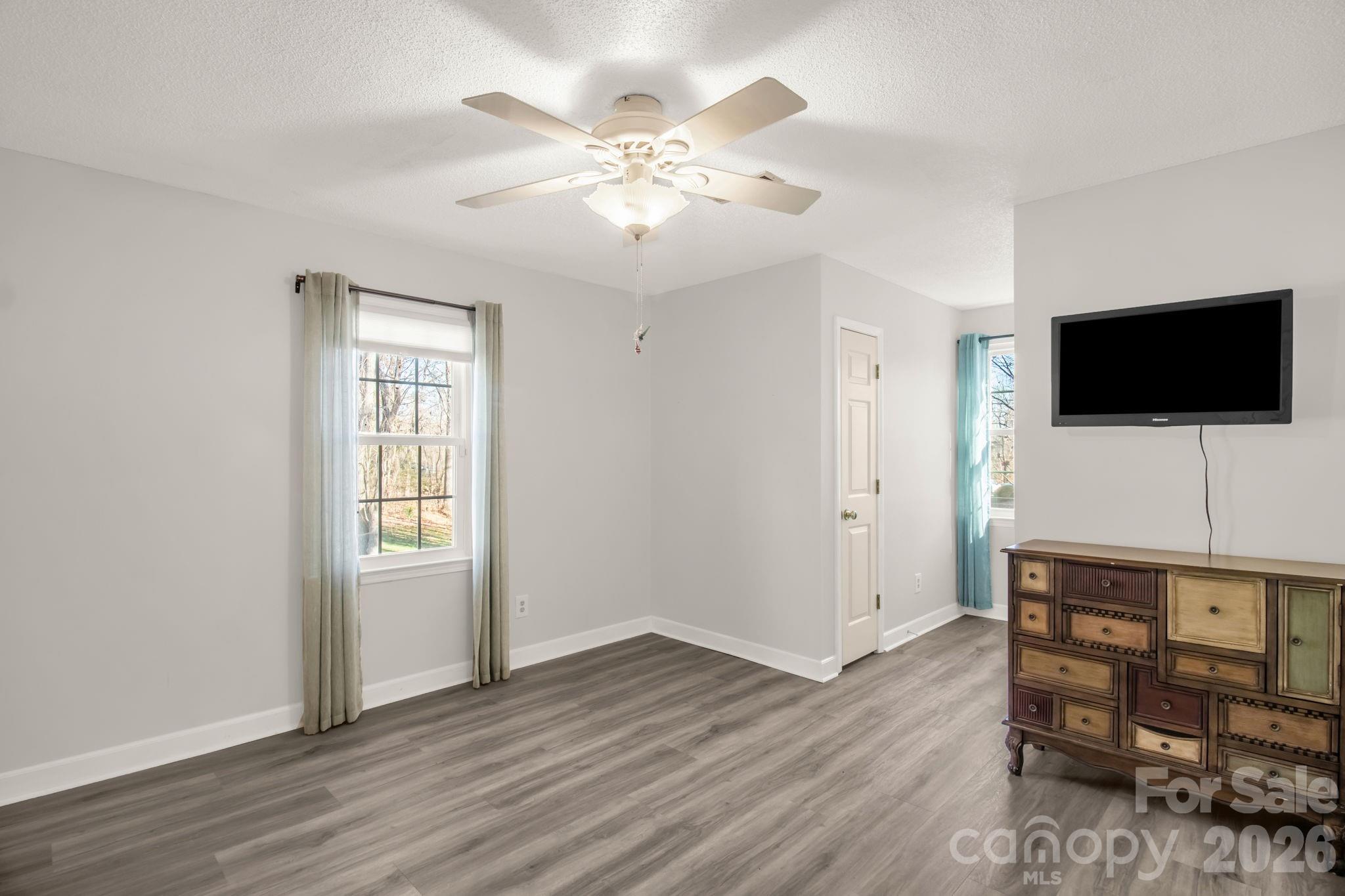 Sundown Valley - Residential