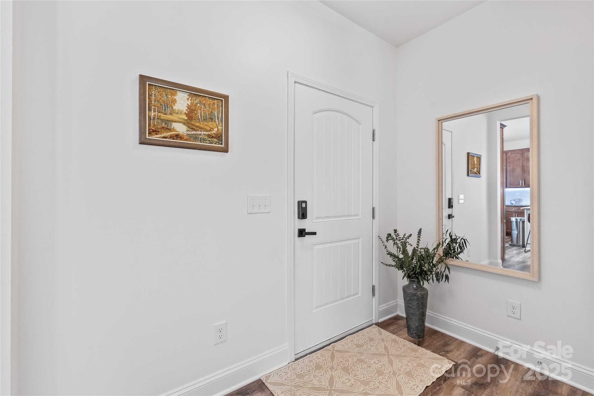 5203 Lawyers Road E
