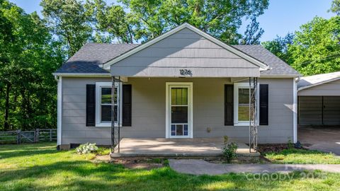 1276 Temple Street Valdese NC 28690