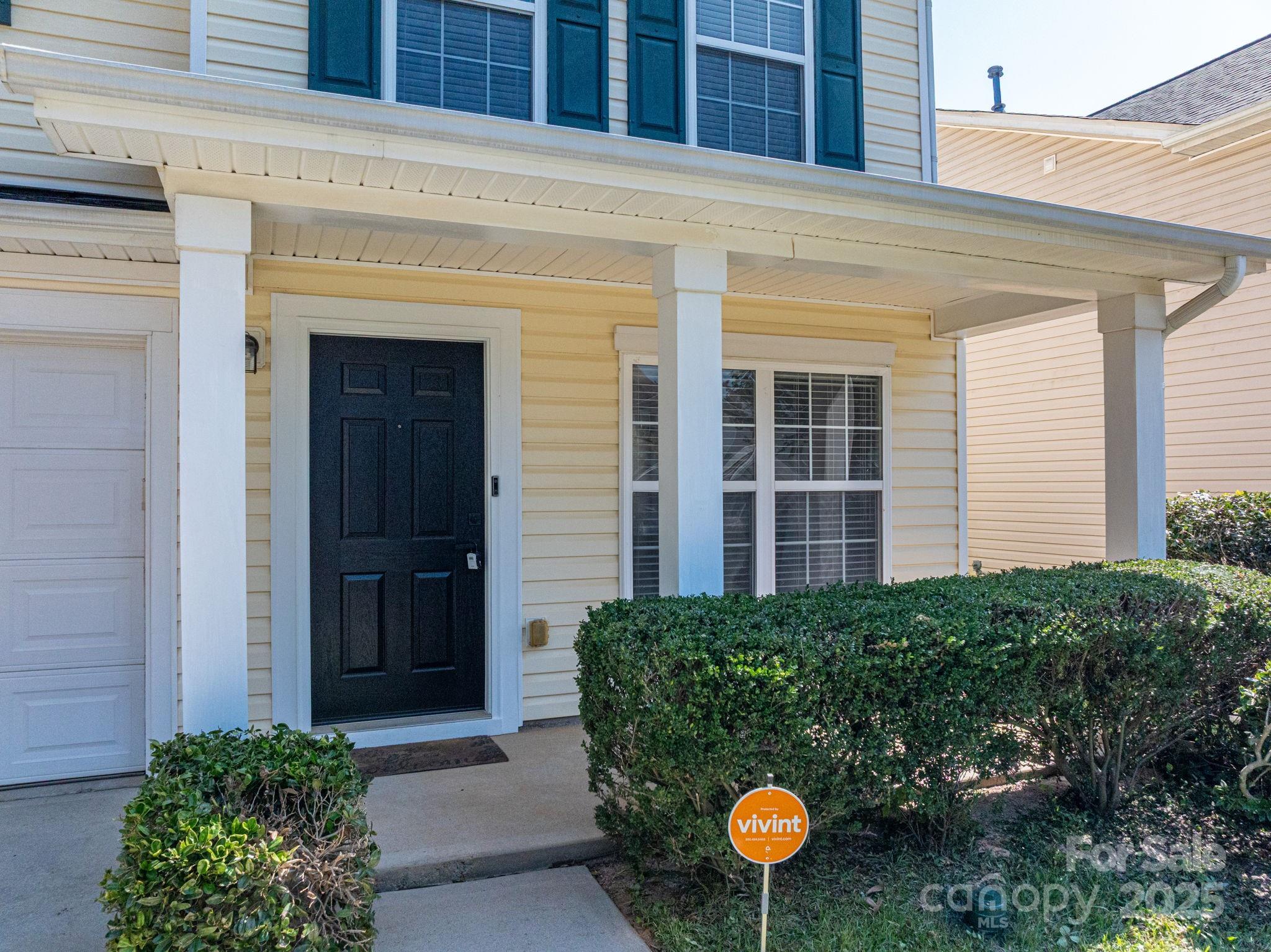 1012 Kings Mountain Lane