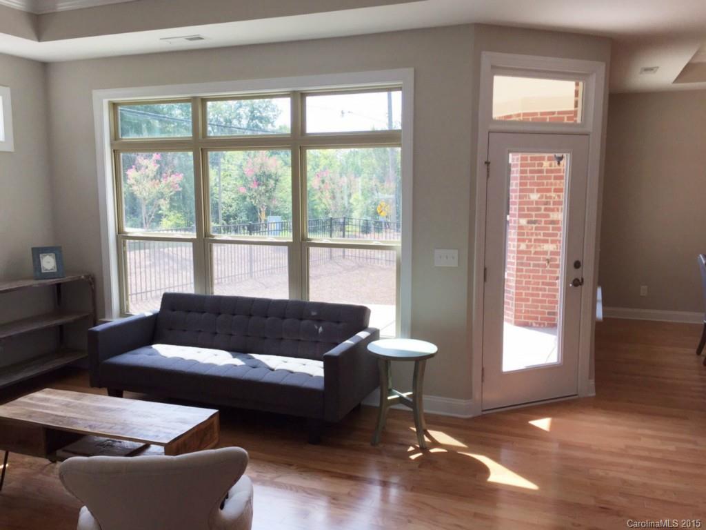 Courtyards at Harrisburg - Residential