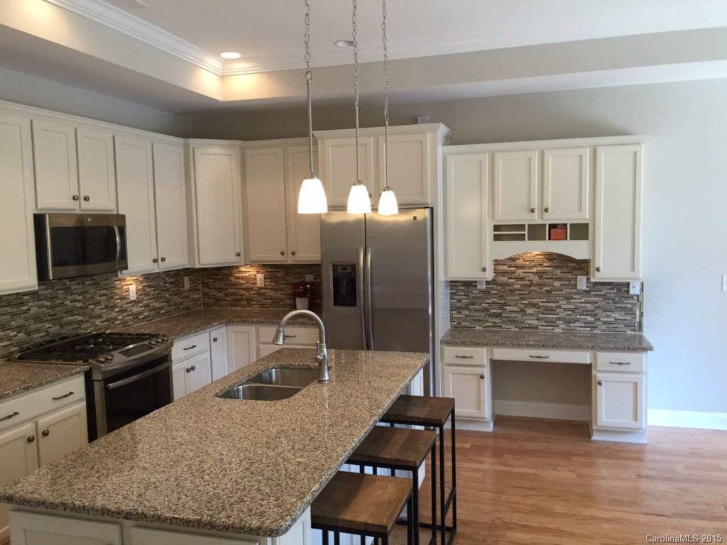 Courtyards at Harrisburg - Residential