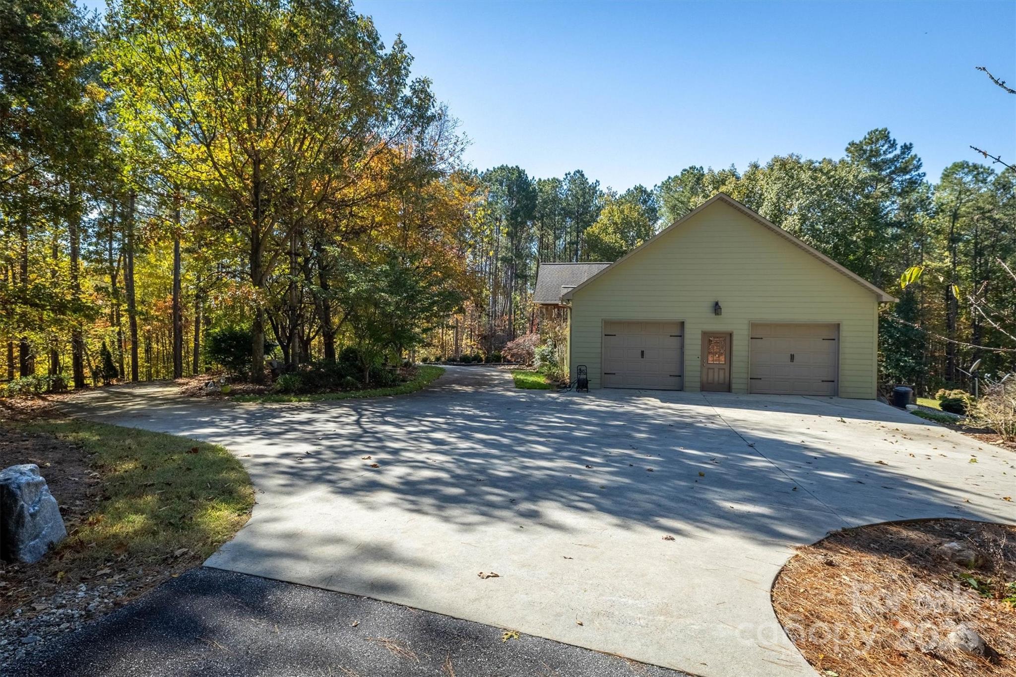 4030 South View Boulevard