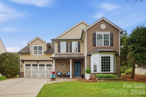 Photo of 1424 Ridge Haven Road, Waxhaw, NC 28173 (MLS # 4391086)