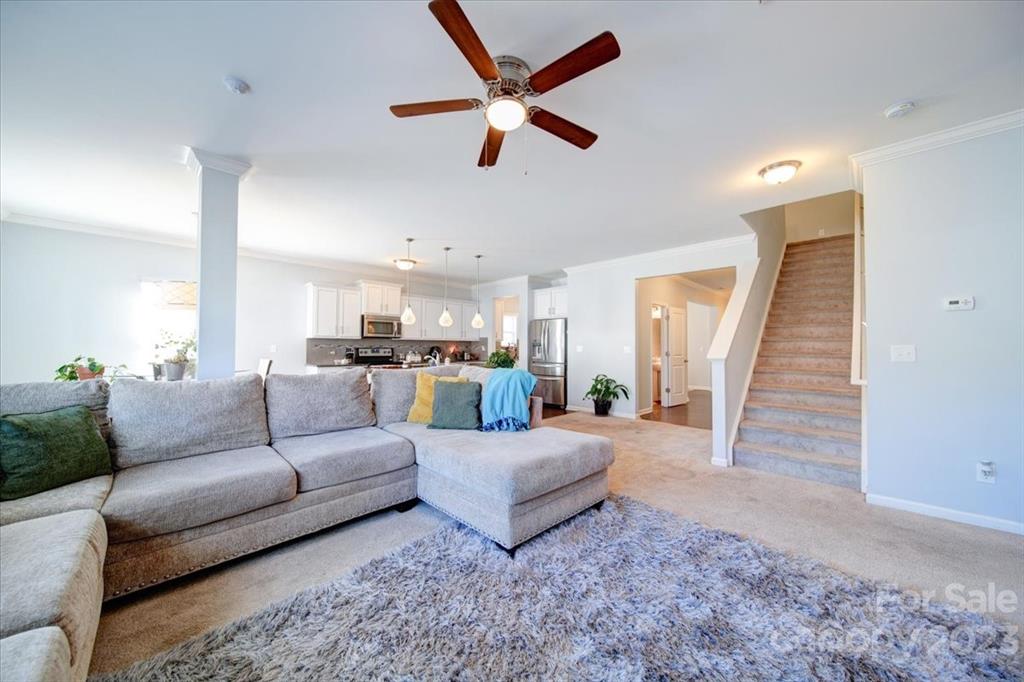 Newport Lakes - Residential