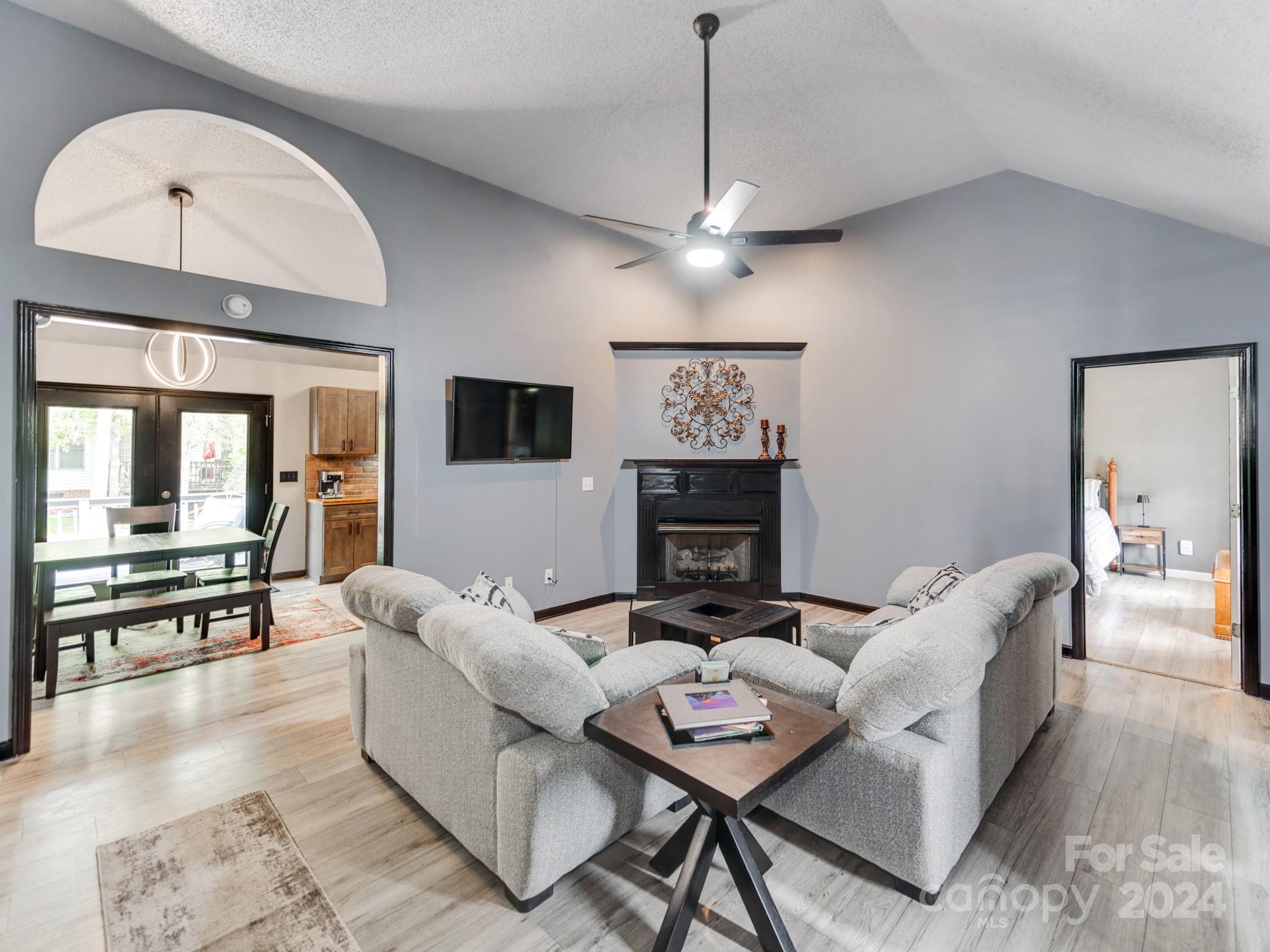 Taylor Oaks - Residential