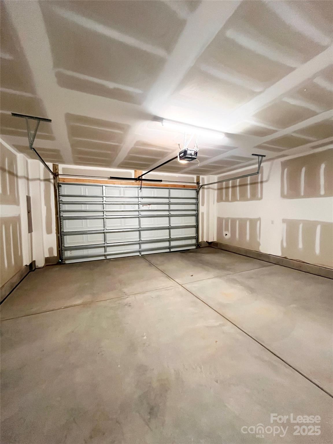 Brixton Towns - Residential Lease