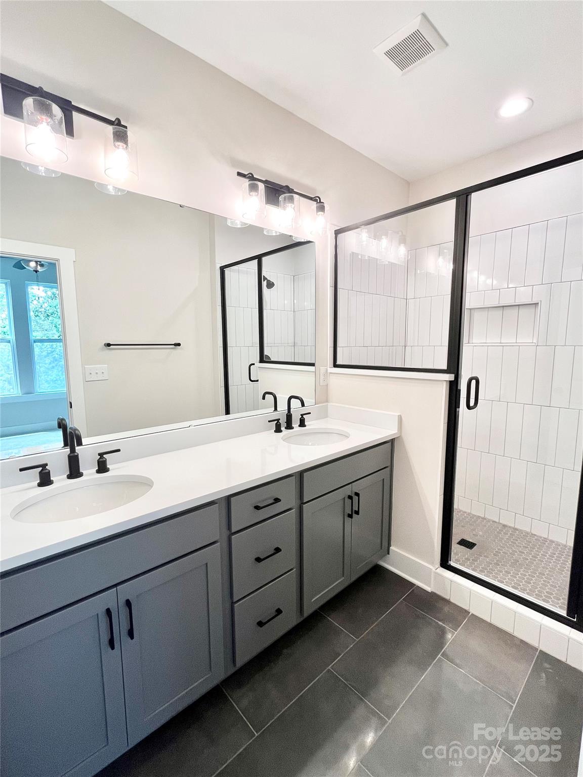 Brixton Towns - Residential Lease