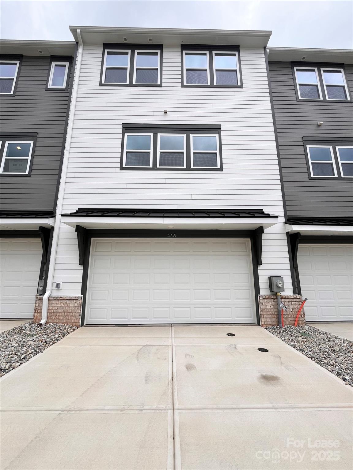 Brixton Towns - Residential Lease