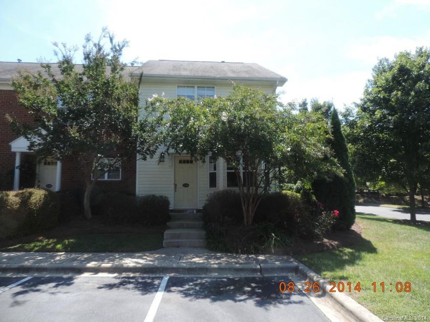 Equal Housing Opportunity.  Buyer selects Closing Agent/Firm - SOLD AS-IS, SELLER DOES NOT AUTHORIZE REPAIRS AND/OR MODIFICATIONS PRIOR TO CLOSING.  Buyer/SA BE PREPARED to SEND SALES CONTRACT PACKAGE TO LA VIA TRACABLE OVERNIGHT MAIL FOR RECEIPT BY 2PM NEXT BDAY OF AWARD. SELLING AGENT/PURCHASER IS RESPONSIBLE FOR ALL COST ASSOCIATED WITH MAILING CONTRACT TO ASSET MANAGER, CLOSING AGENT AND EM REFUND TO BUYER IF CONTRACT IF CXL'D FOR ANY REASON.  Listed IN