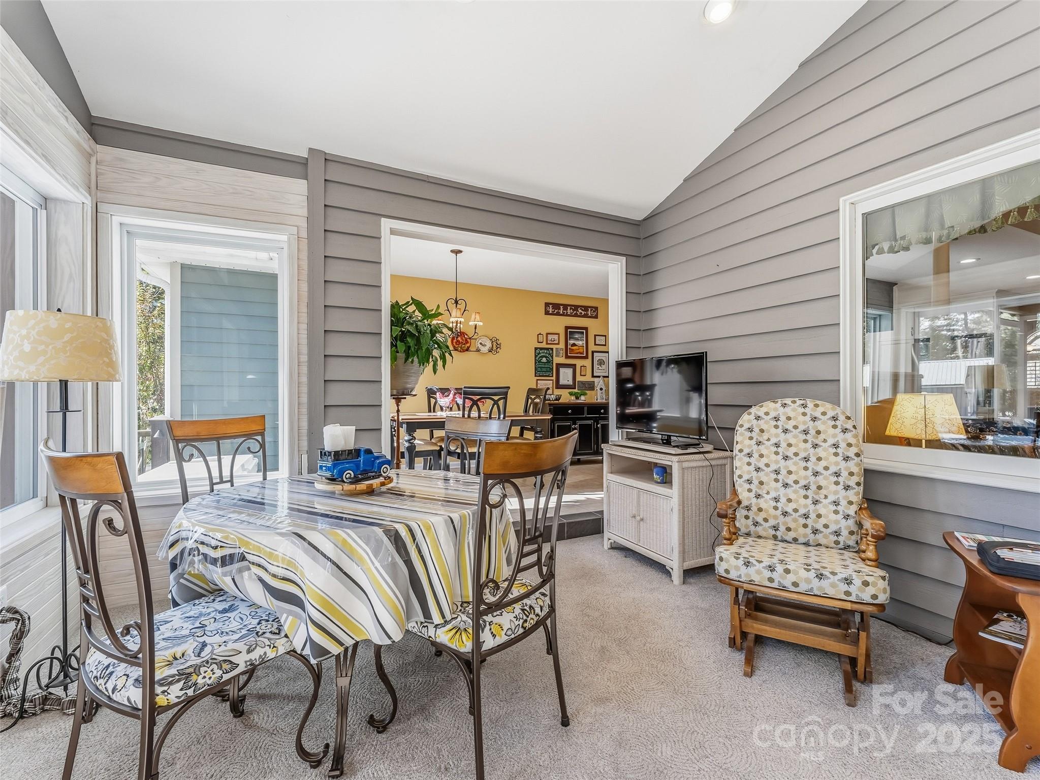 Melrose Heights - Residential